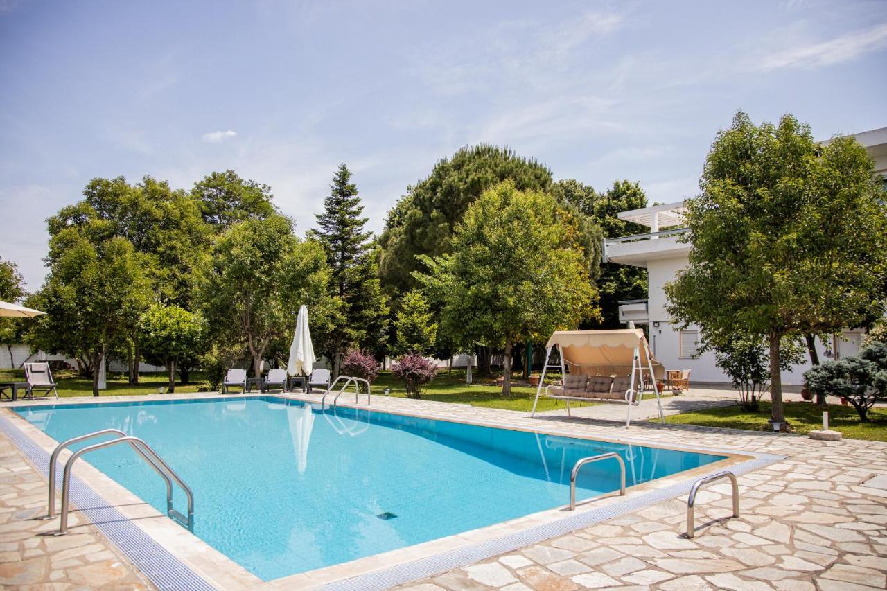 Zeusplace Poolvilla Natura Paralia Kateríni מראה חיצוני תמונה